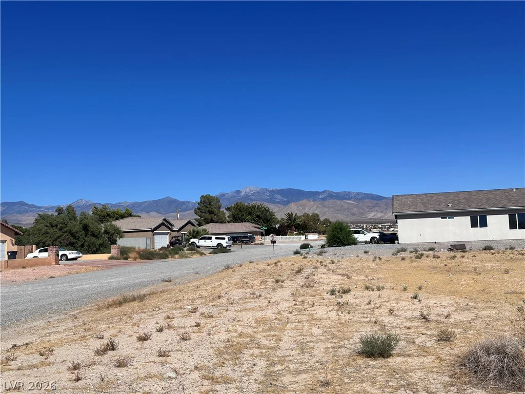 941 Enchanted Mesa, Pahrump, NV 89048