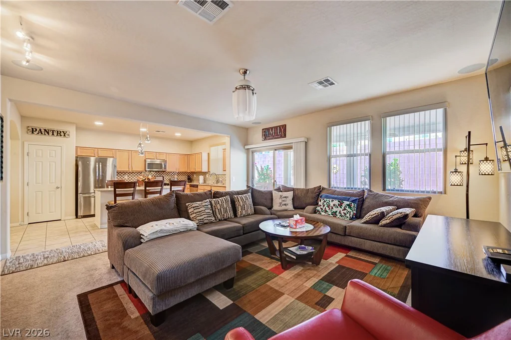 9882 Bangalore, Las Vegas, NV 89148