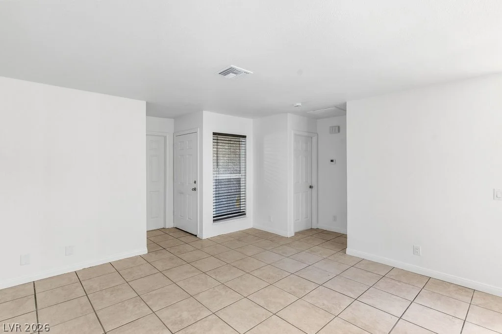 833 Hedge, Las Vegas, NV 89110