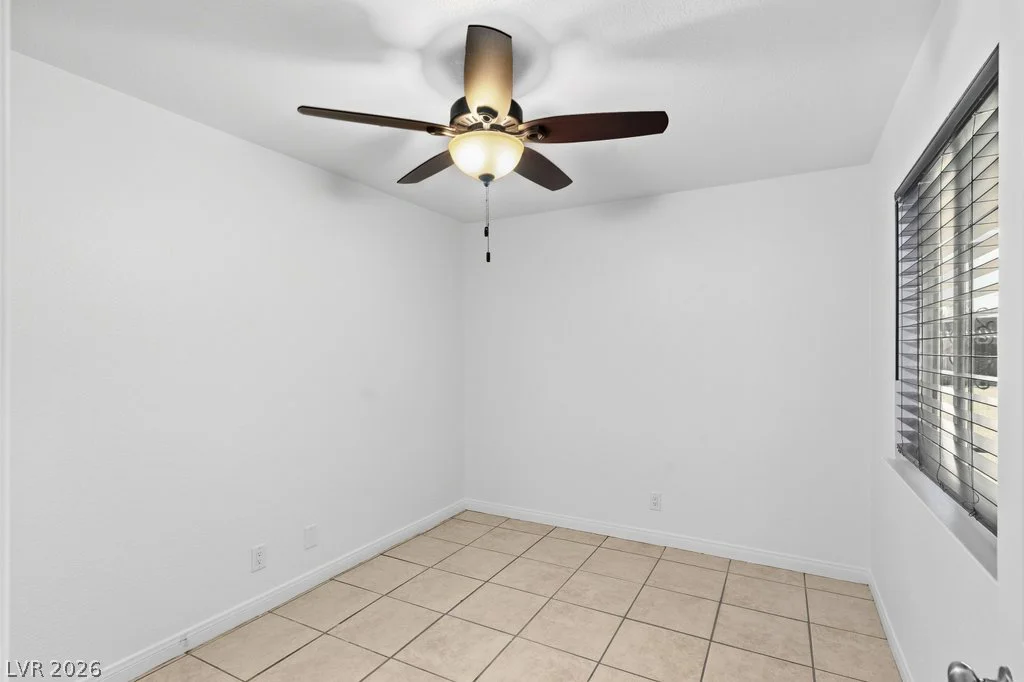 833 Hedge, Las Vegas, NV 89110