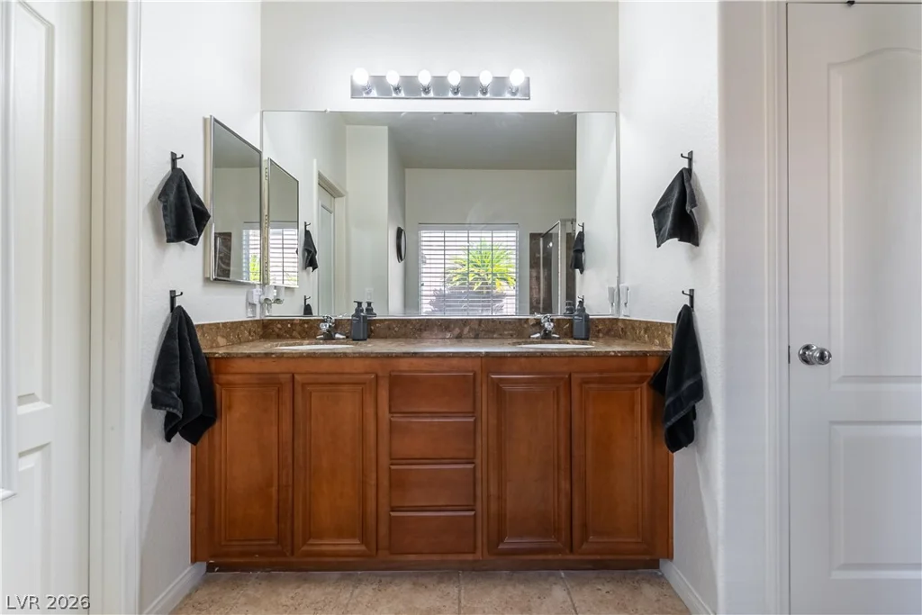 1189 Grove Park, Henderson, NV 89002