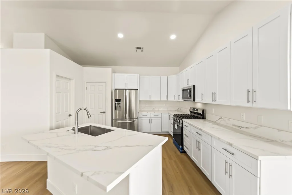 4330 Cobblehill, North Las Vegas, NV 89032