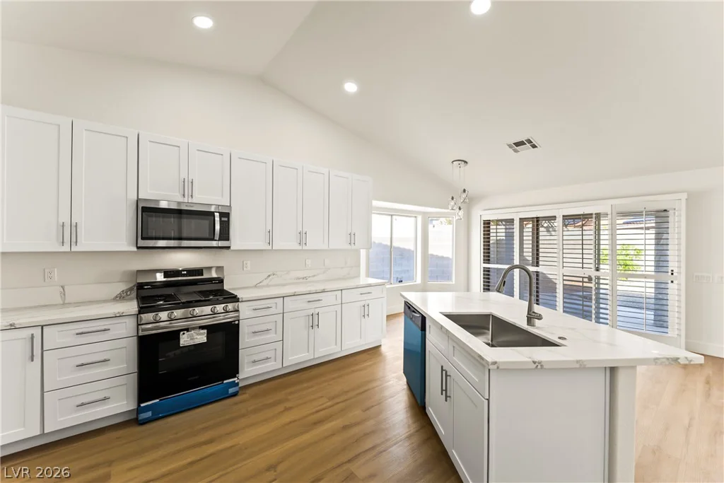 4330 Cobblehill, North Las Vegas, NV 89032