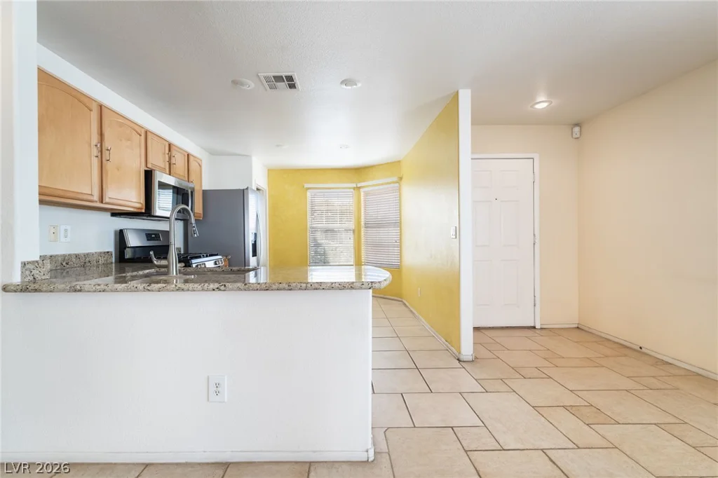 769 Salt Flats, Henderson, NV 89011