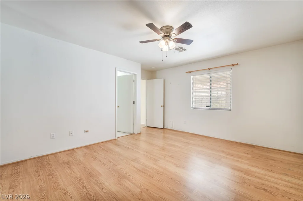 769 Salt Flats, Henderson, NV 89011