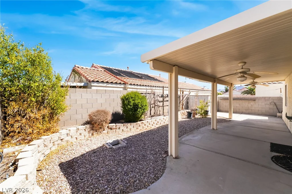 769 Salt Flats, Henderson, NV 89011