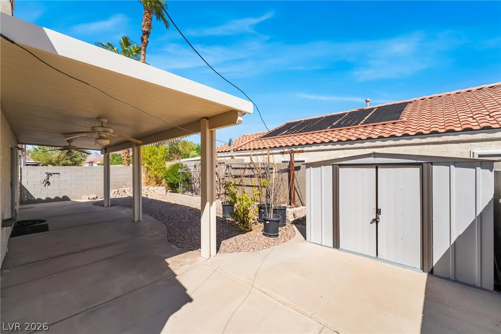 769 Salt Flats, Henderson, NV 89011