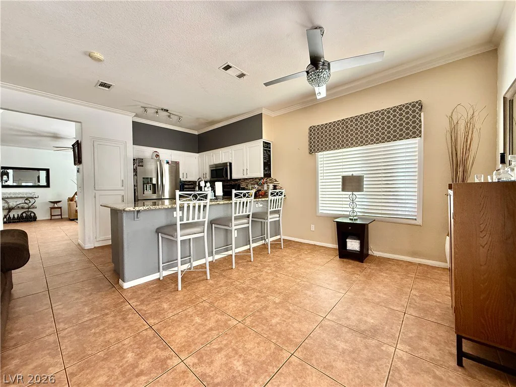2305 Loggerhead, Las Vegas, NV 89117