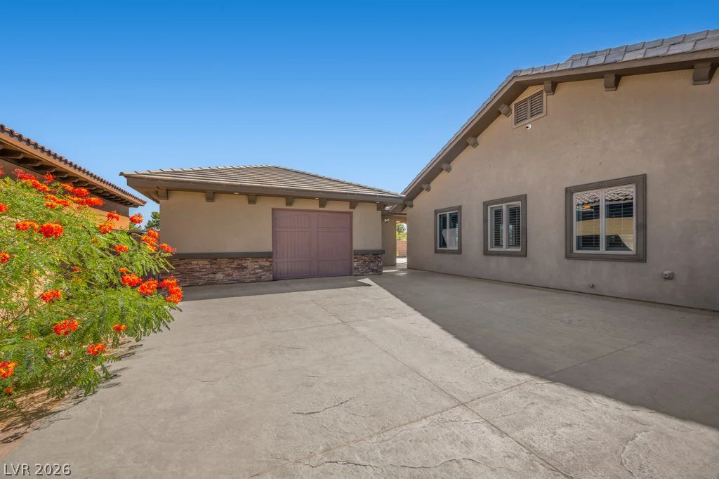 8035 Palm Cove, Las Vegas, NV 89129
