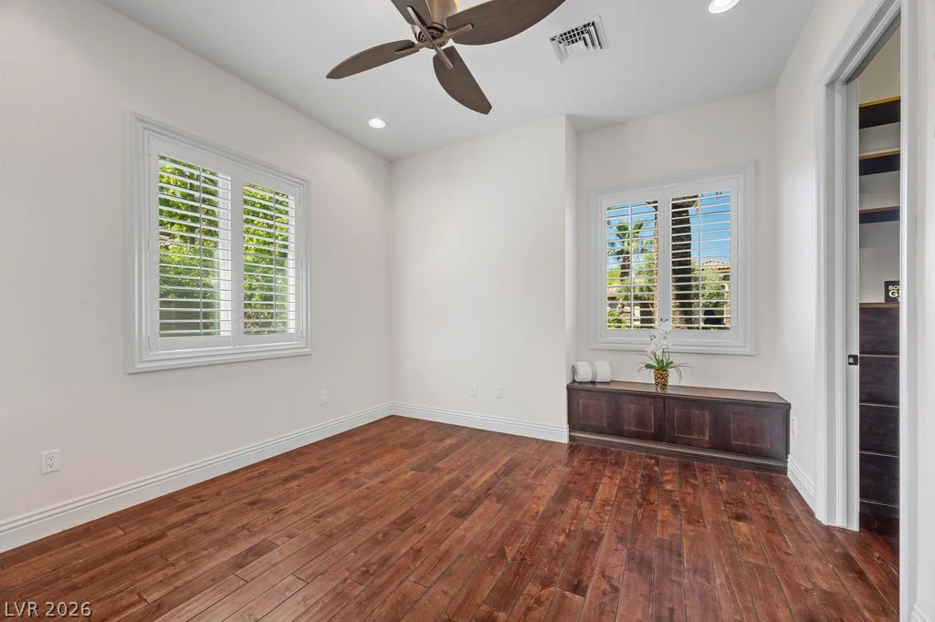 8035 Palm Cove, Las Vegas, NV 89129