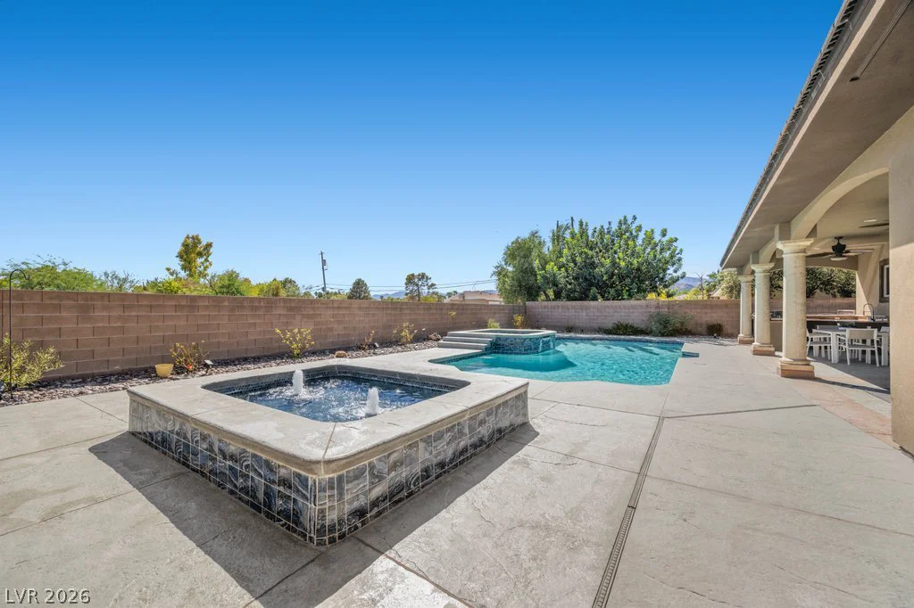 8035 Palm Cove, Las Vegas, NV 89129