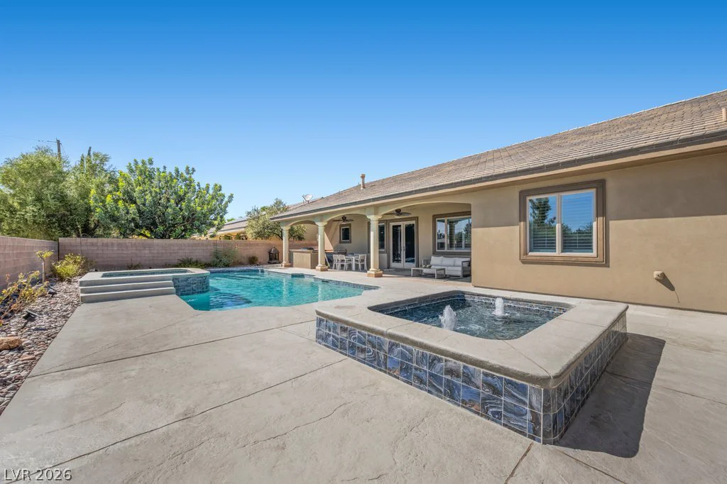 8035 Palm Cove, Las Vegas, NV 89129