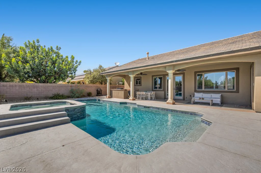 8035 Palm Cove, Las Vegas, NV 89129