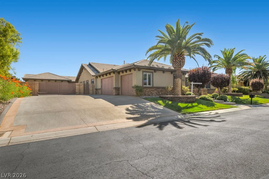 8035 Palm Cove, Las Vegas, NV 89129