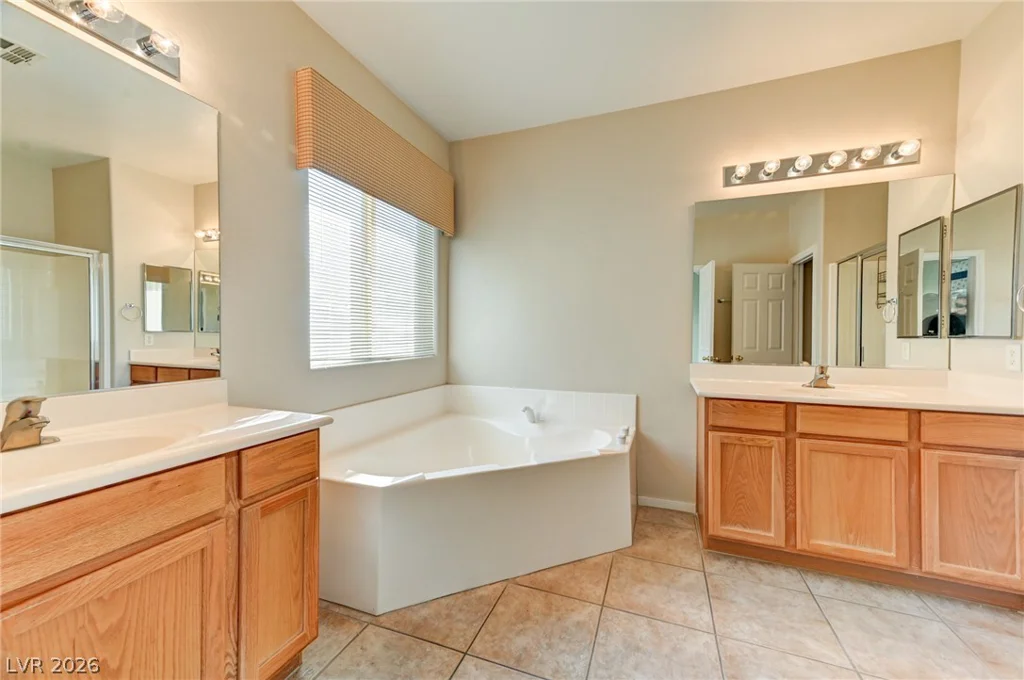 5131 Opal Crest, Las Vegas, NV 89131