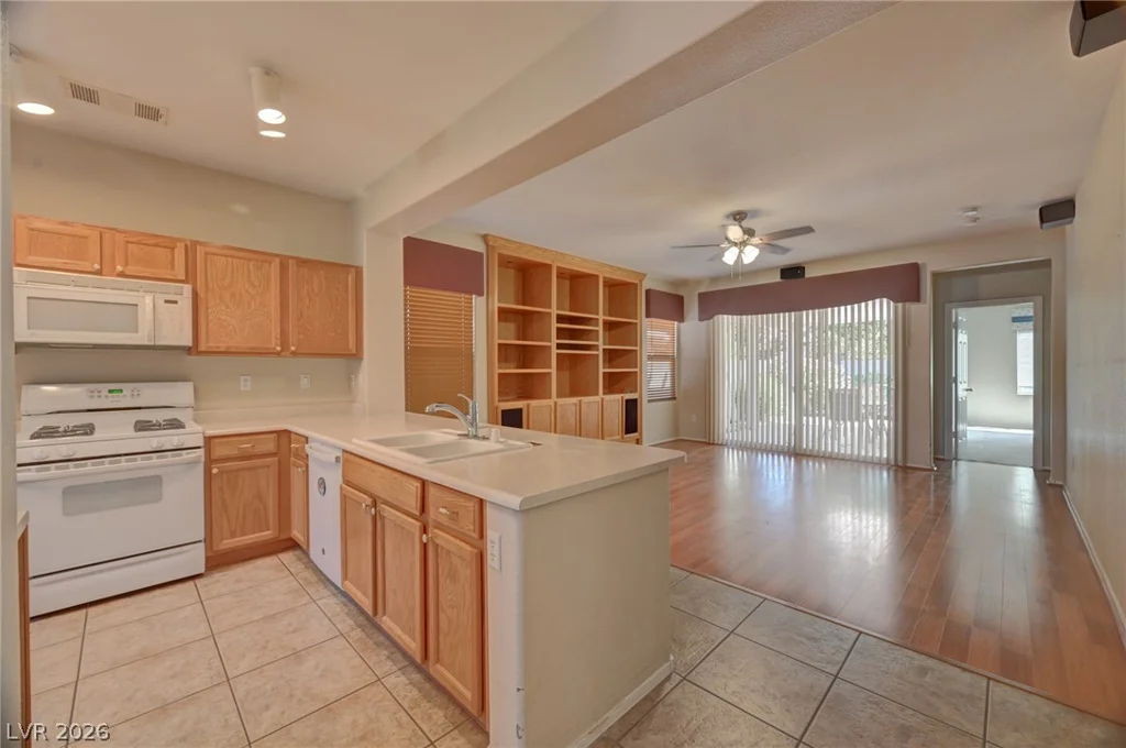 5131 Opal Crest, Las Vegas, NV 89131