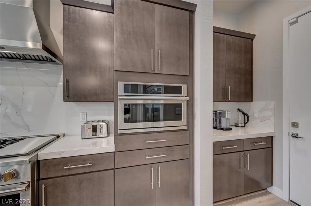2689 Pioneer Estates, Las Vegas, NV 89117