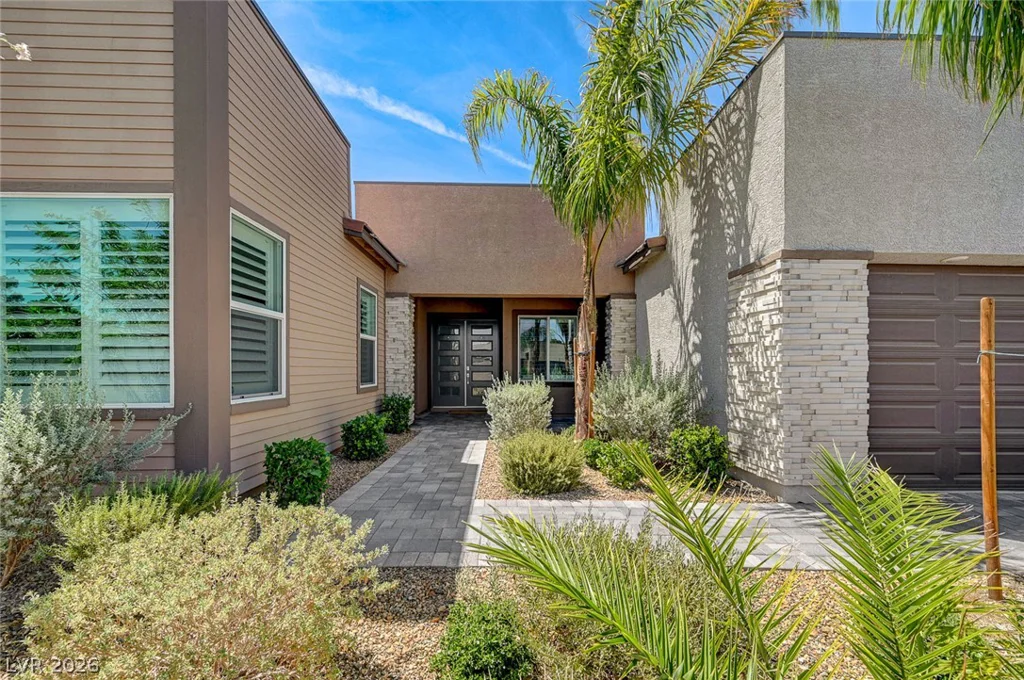 2689 Pioneer Estates, Las Vegas, NV 89117
