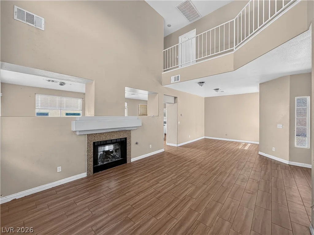 6664 Goldencreek, Las Vegas, NV 89108