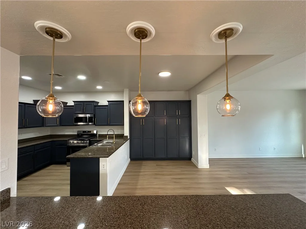 5728 Flying Birdie, Las Vegas, NV 89122