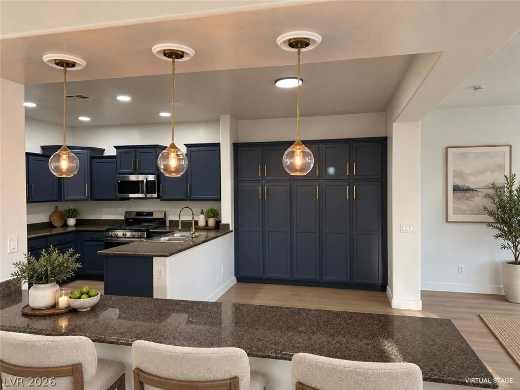 5728 Flying Birdie, Las Vegas, NV 89122