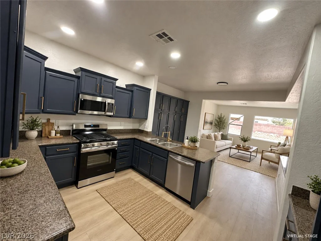 5728 Flying Birdie, Las Vegas, NV 89122