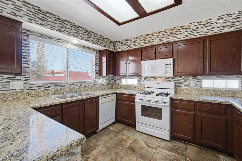 4501 Heavenly Love, Las Vegas, NV 89147