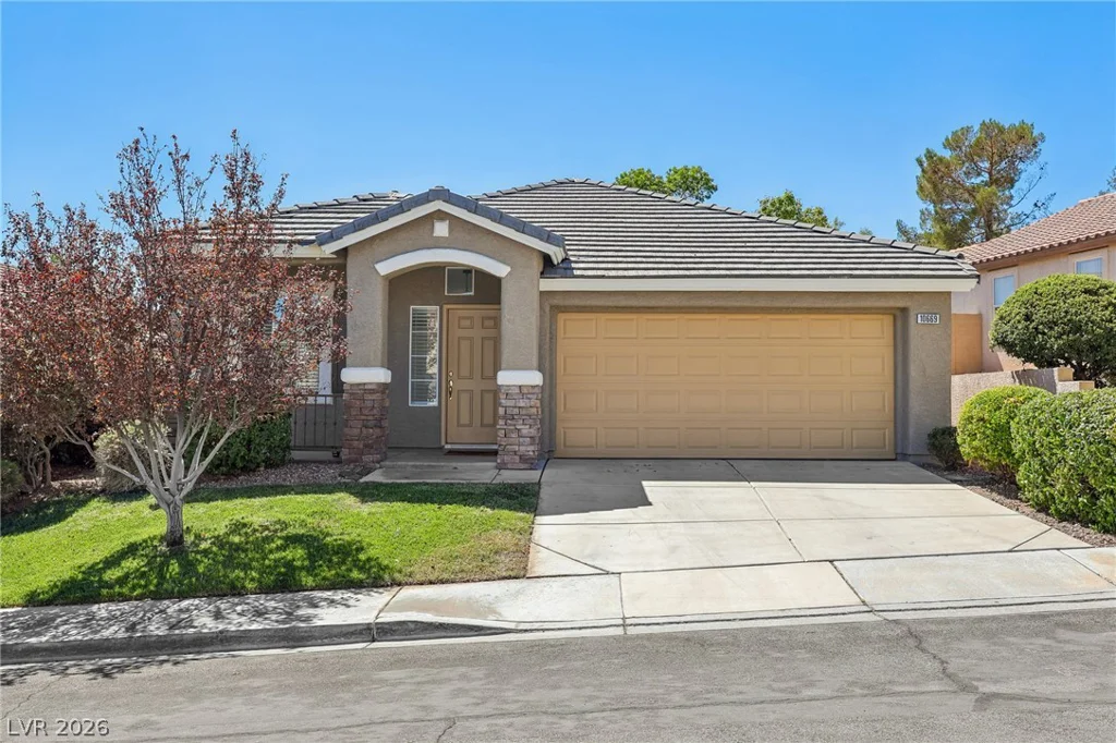 10669 Oak Crest, Las Vegas, NV 89144