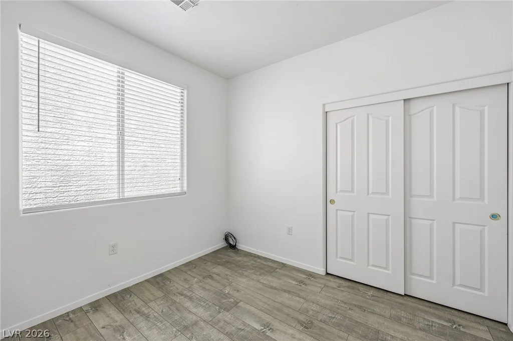 10669 Oak Crest, Las Vegas, NV 89144