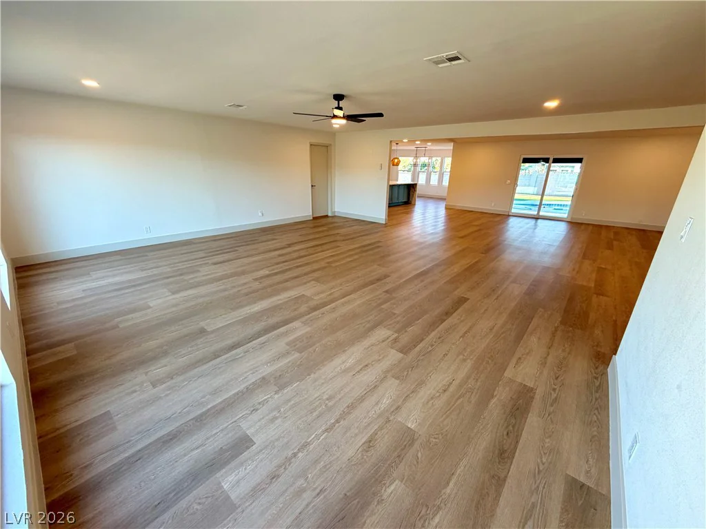 2755 Torrey Pines, Las Vegas, NV 89146