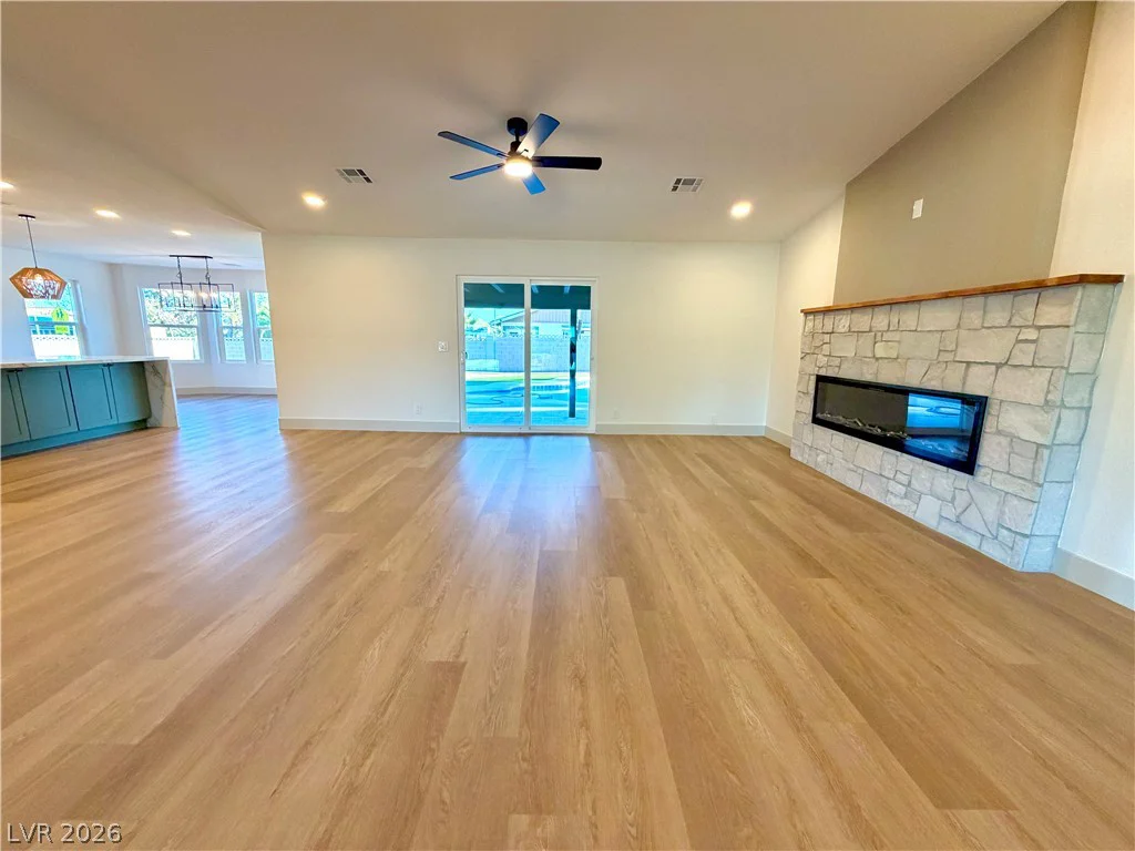 2755 Torrey Pines, Las Vegas, NV 89146