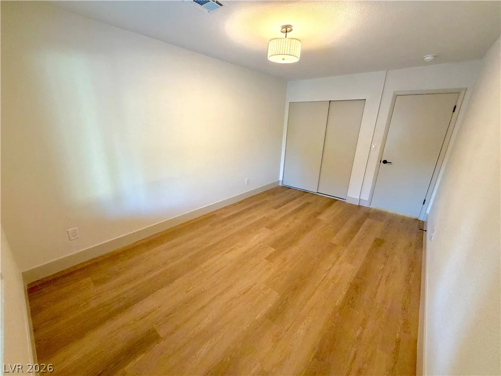 2755 Torrey Pines, Las Vegas, NV 89146