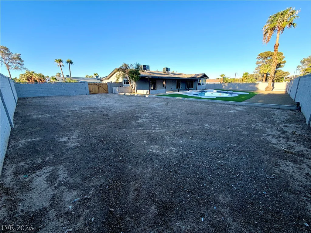 2755 Torrey Pines, Las Vegas, NV 89146