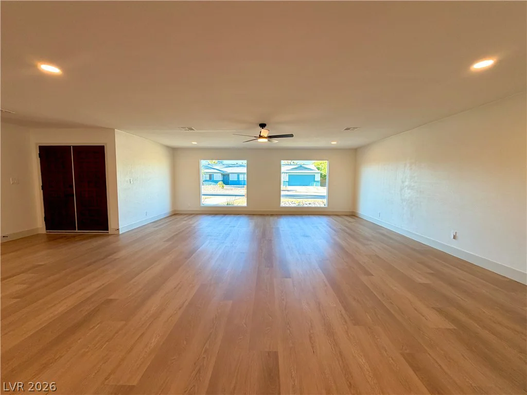 2755 Torrey Pines, Las Vegas, NV 89146
