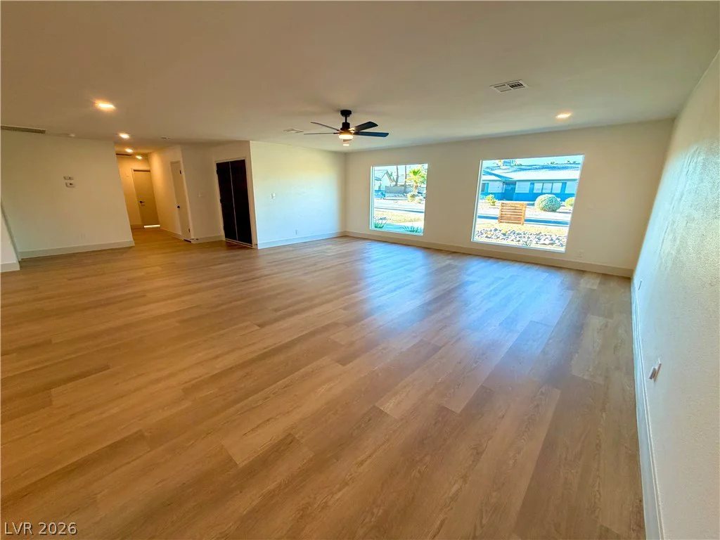 2755 Torrey Pines, Las Vegas, NV 89146