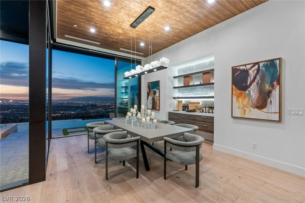 651 Overlook Rim, Henderson, NV 89012