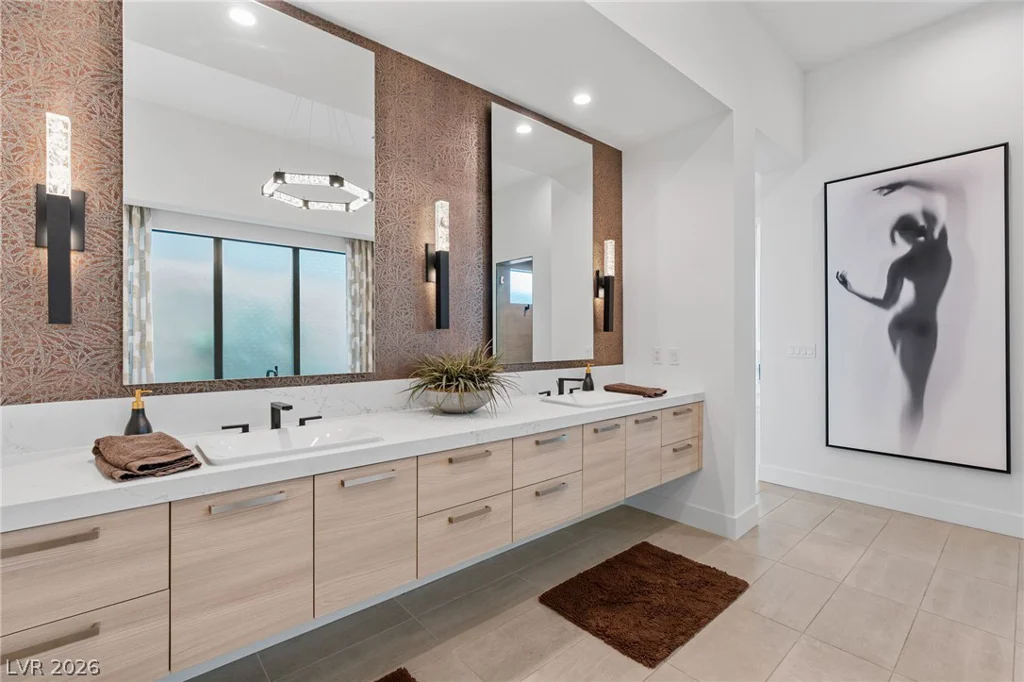 651 Overlook Rim, Henderson, NV 89012