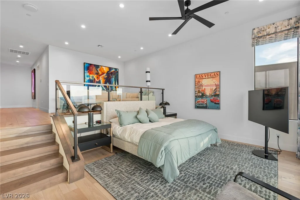 651 Overlook Rim, Henderson, NV 89012
