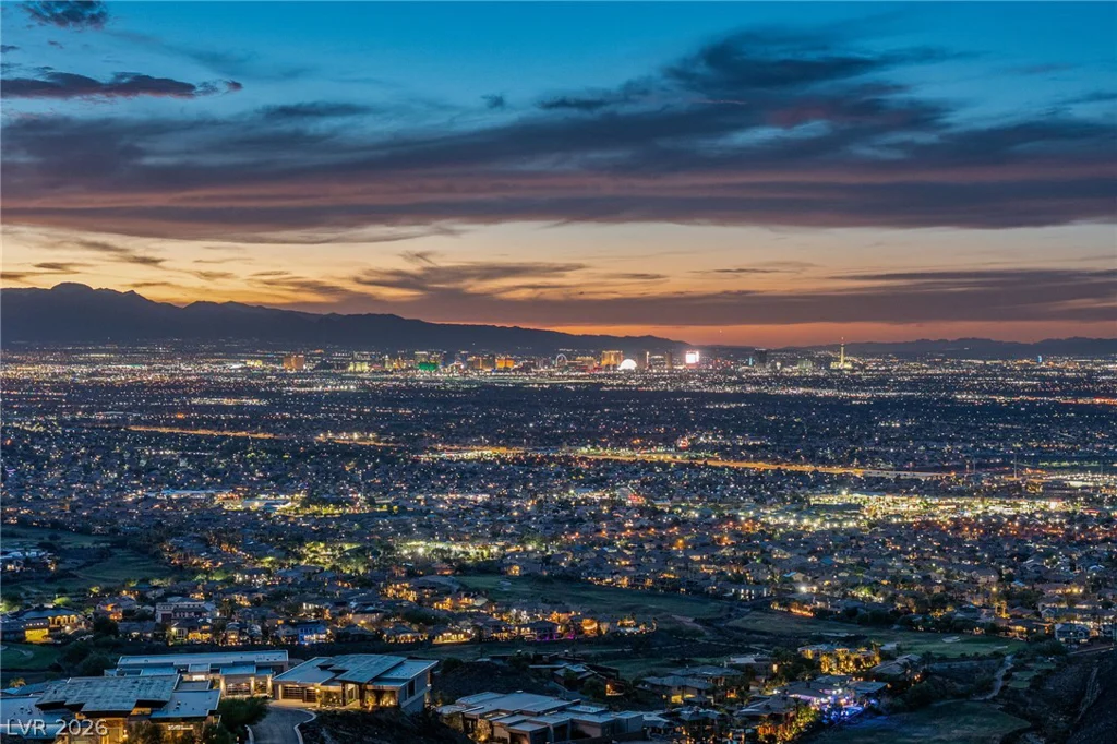 651 Overlook Rim, Henderson, NV 89012