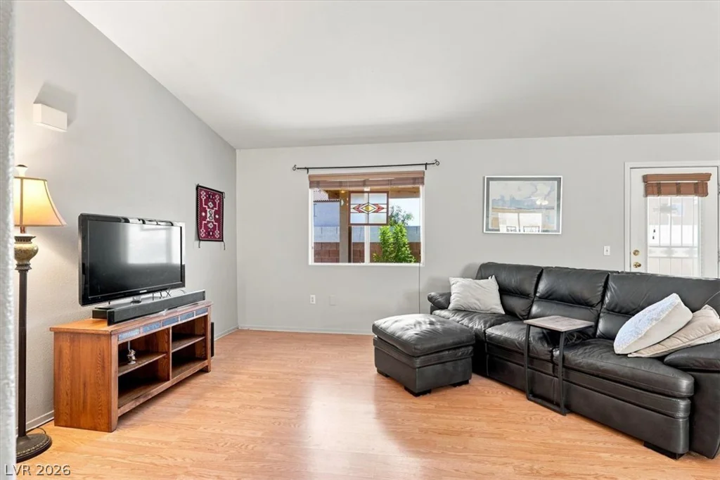 5293 Mineral Lake, Las Vegas, NV 89122