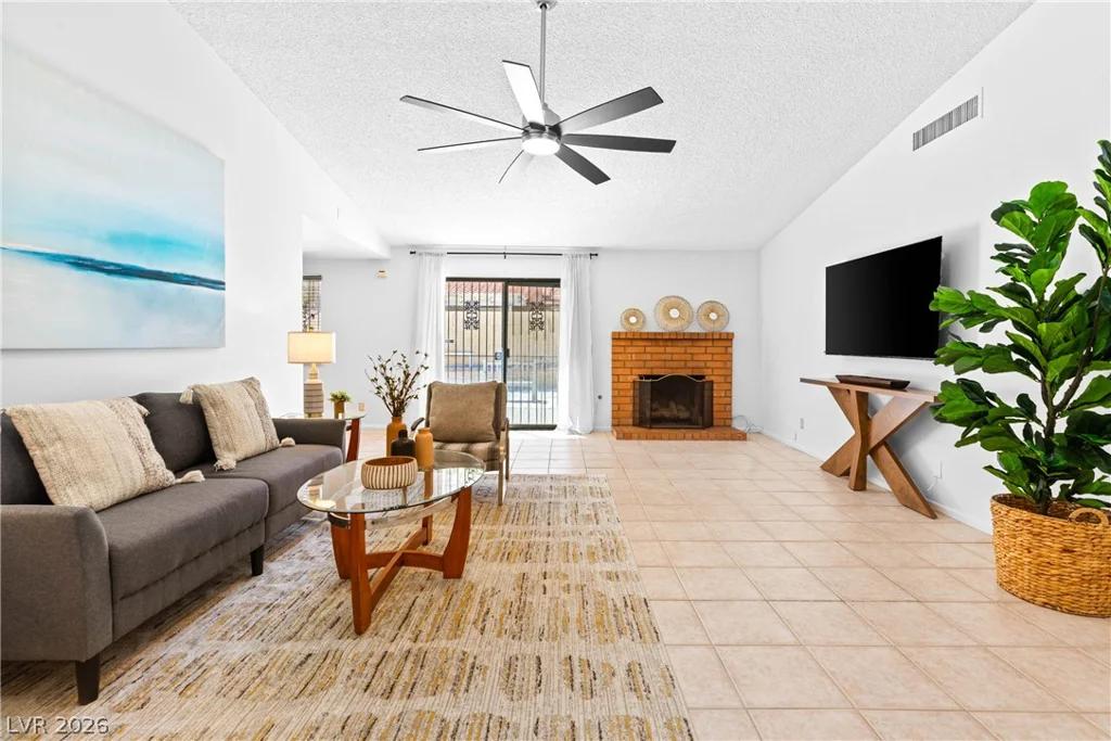 1929 Rockledge, Las Vegas, NV 89119