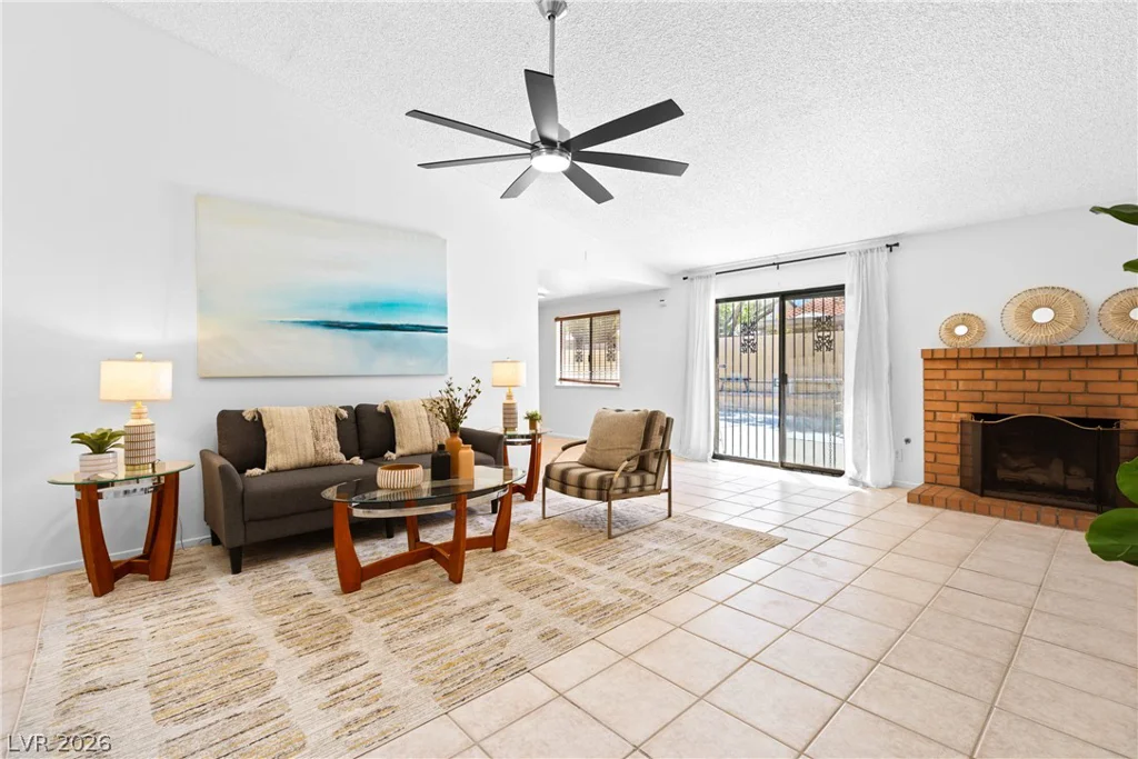 1929 Rockledge, Las Vegas, NV 89119
