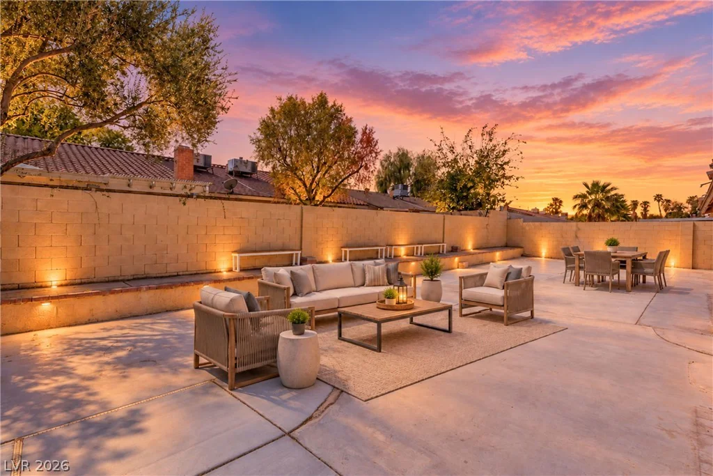 1929 Rockledge, Las Vegas, NV 89119