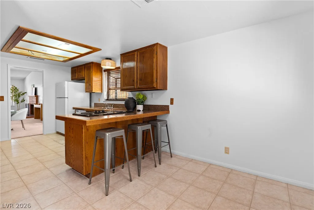 1929 Rockledge, Las Vegas, NV 89119