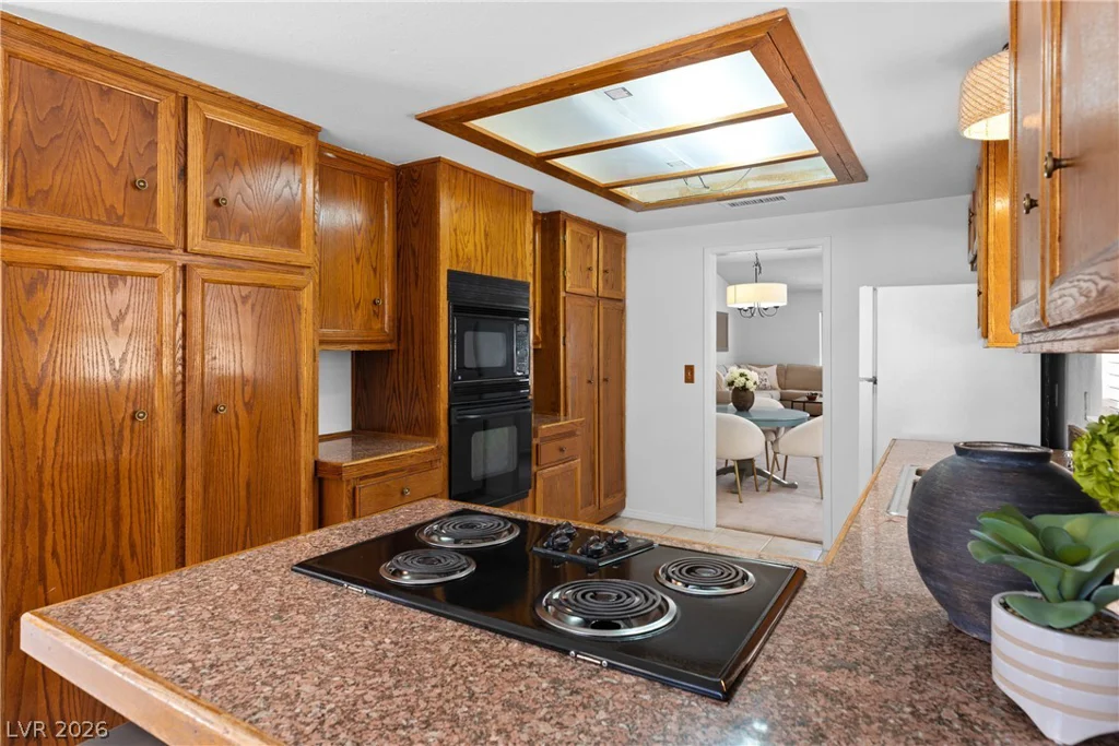1929 Rockledge, Las Vegas, NV 89119