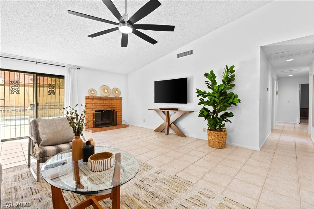 1929 Rockledge, Las Vegas, NV 89119