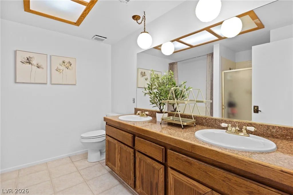1929 Rockledge, Las Vegas, NV 89119