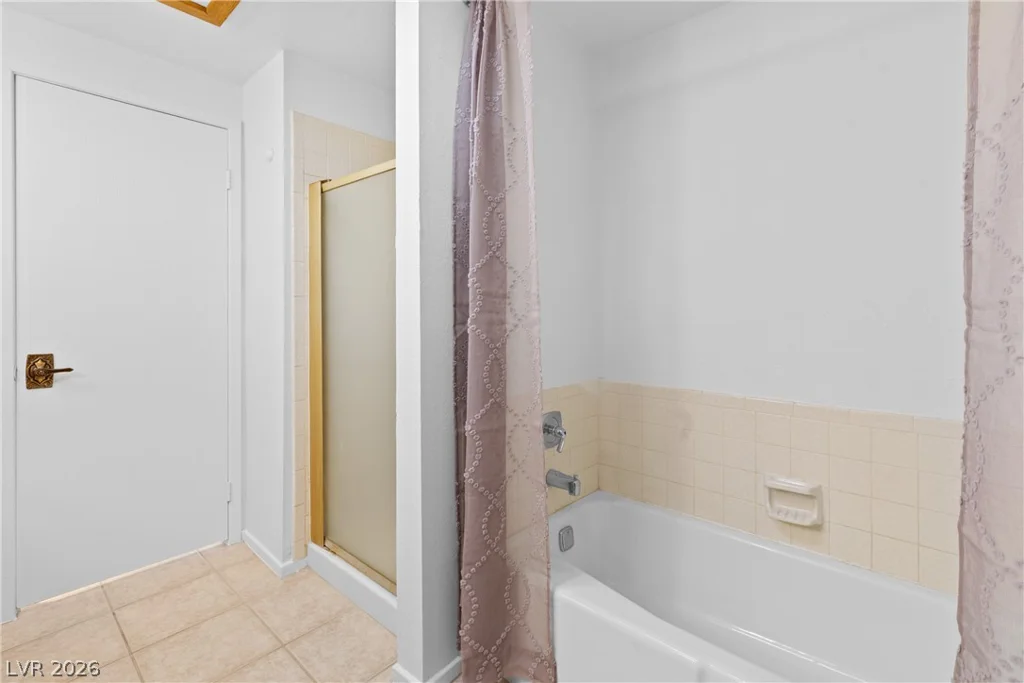 1929 Rockledge, Las Vegas, NV 89119