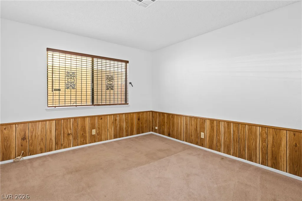 1929 Rockledge, Las Vegas, NV 89119