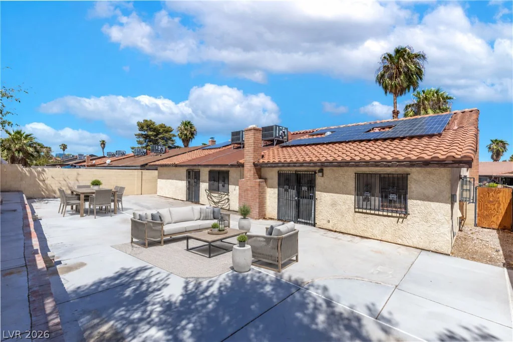 1929 Rockledge, Las Vegas, NV 89119
